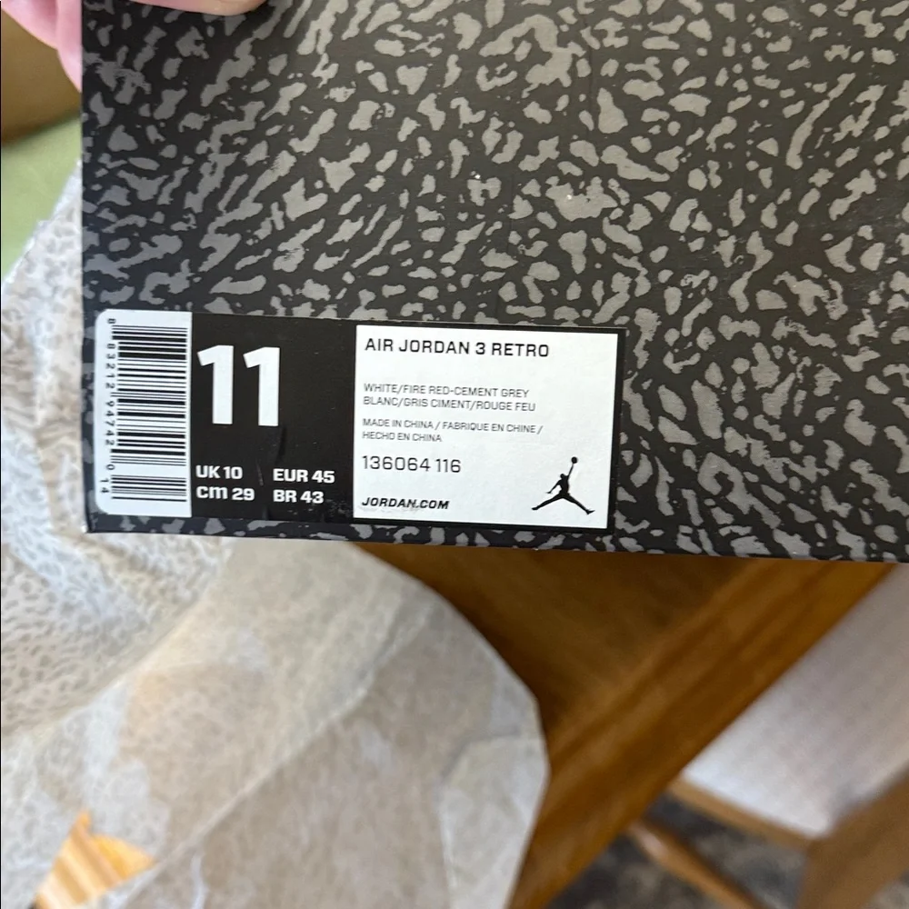 Jordan 3 - Picture 9 of 9